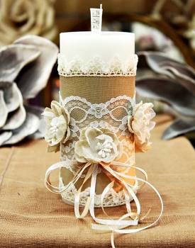 Χειροποίητο διακοσμητικό αρωματικό κερί με λουλούδια από γάζα και δαντέλα 6,50x15cm